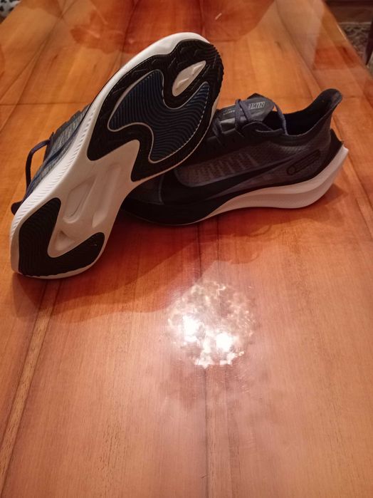 Papuci sport Nike Zoom Gravity