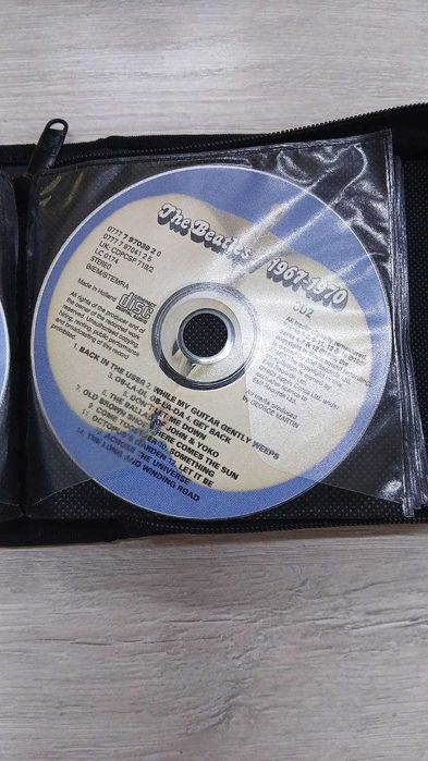 продаются Эксклюзивные компакт-диски Рок-звезд