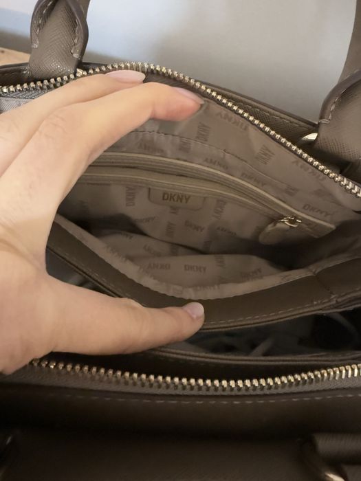 Дамска чанта dkny