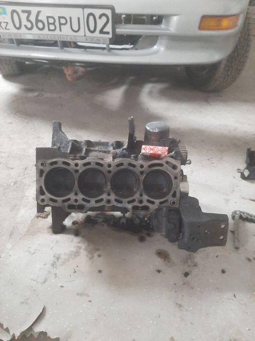 Блок тоета карола 4Е