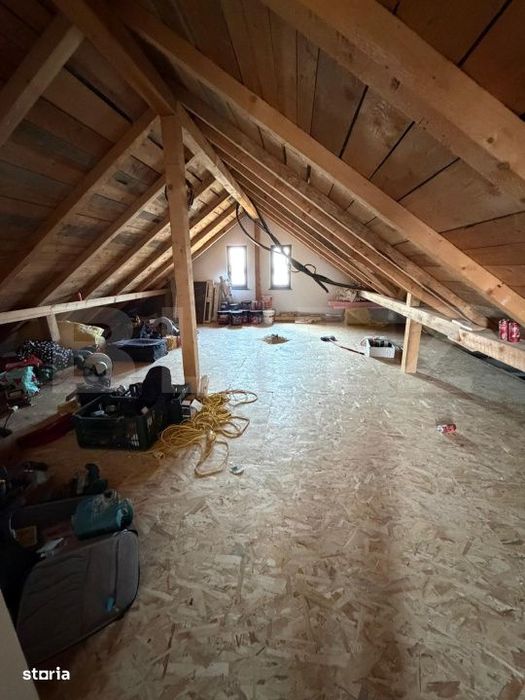 Casa moderna, materiale premium, 286 mp utili, view superb Mitoc Sucea