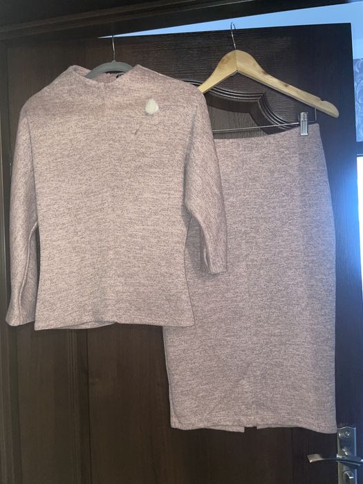 Продам костюм