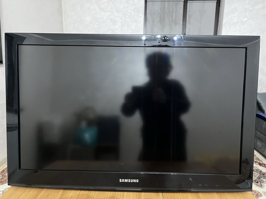 Телевизор Самсунг, бу рабочий