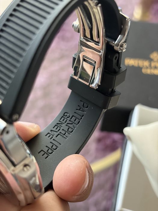 Patek Philipe nautilus cu curea de silicon