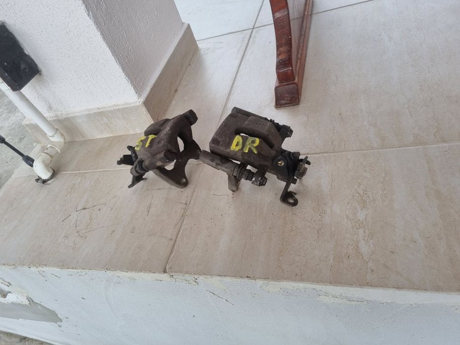 Etrieri frână spate renault megane 3