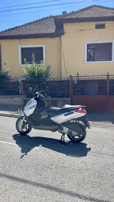 Scuter piaggio x7 2007