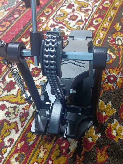 Продаю барабанную педаль