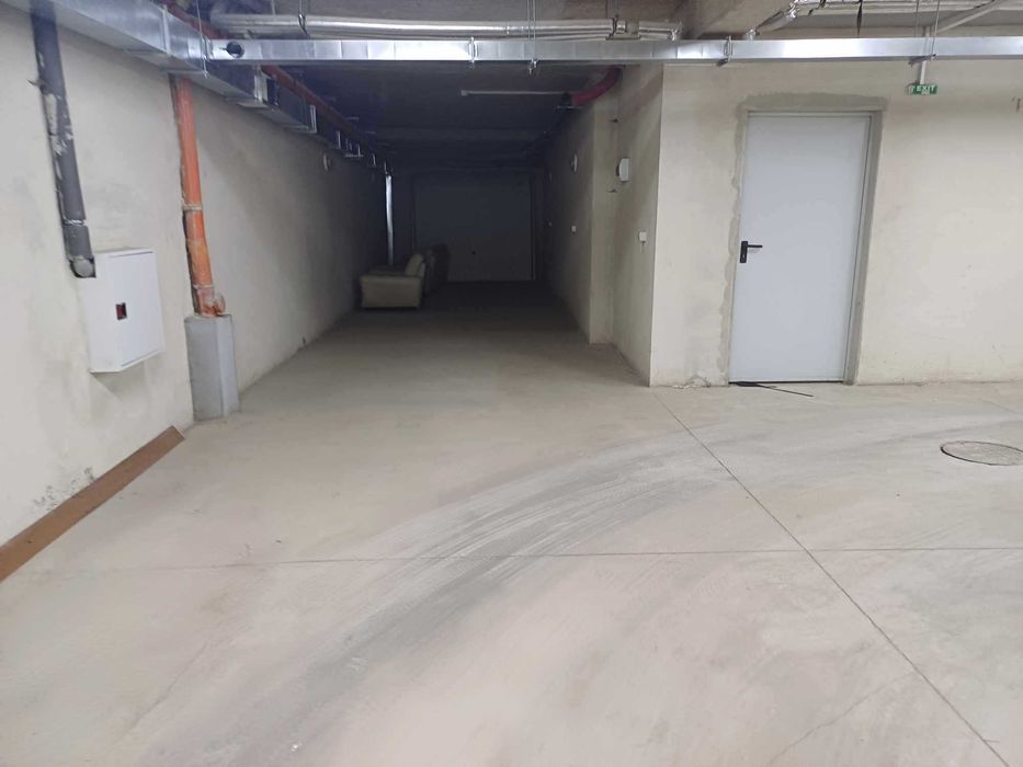 Дава се под наем Гараж / Паркомясто в София, Медицинска академия - 20 кв.м за 120 € - Снимка #3