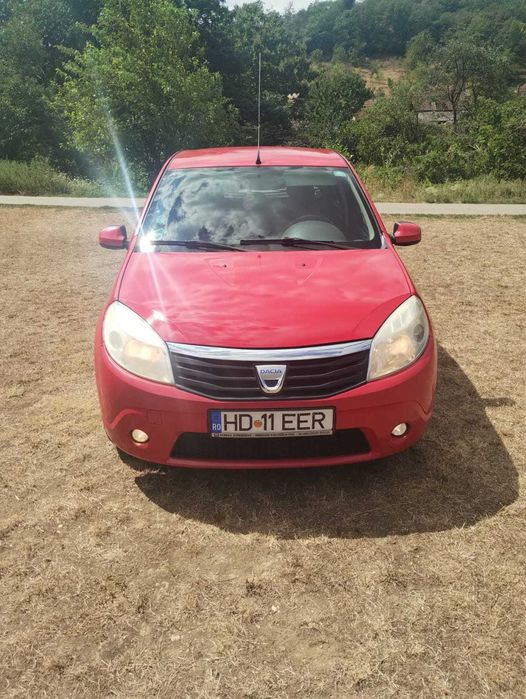 De vânzare Sandero, 1,4 mpi + gpl, 1650 euro negociabil