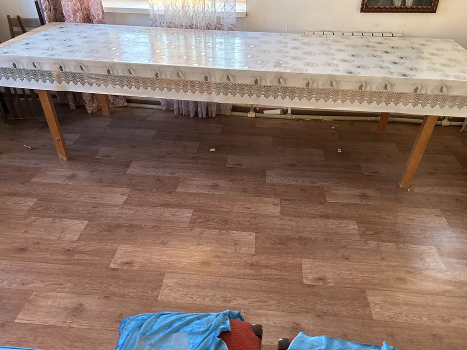 Отадм даром стол длинный