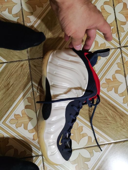 Кроссовки оригинал.для баскетбола.