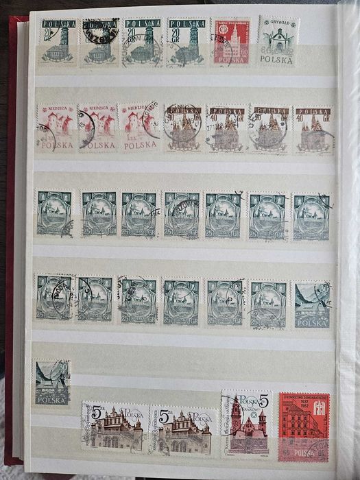 Colecție uriașă timbre Polonia: 35 pagini, ~1000 buc, serii complete + duplicate