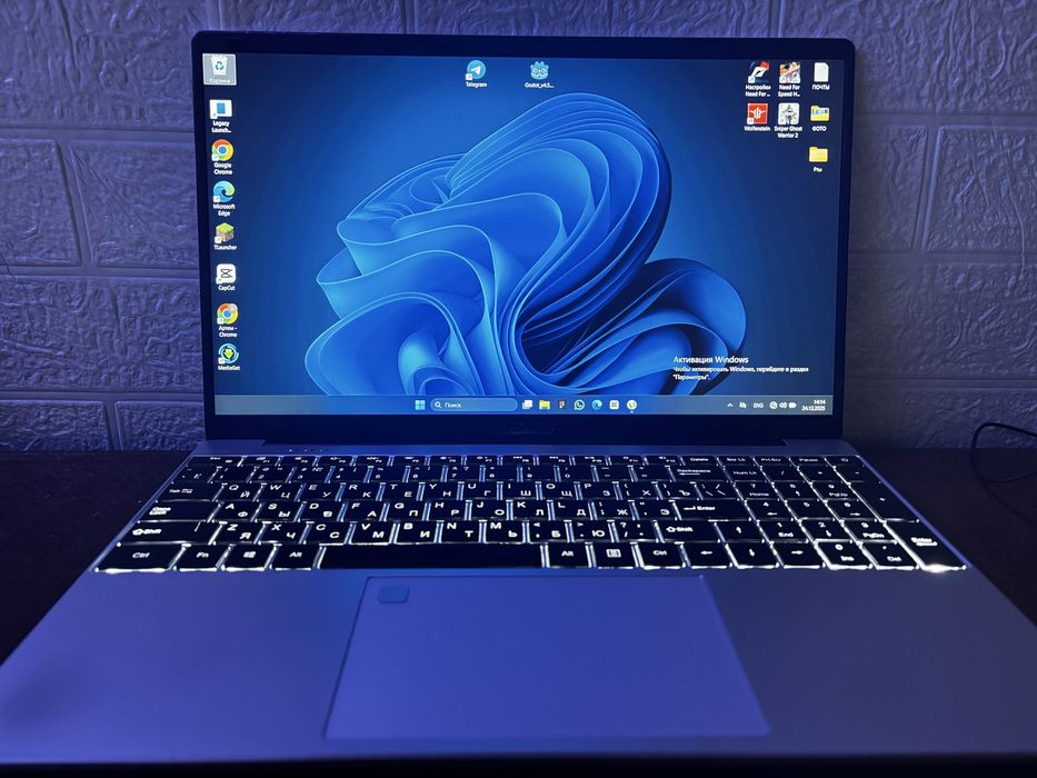 Ноутбук бренда XOMIX