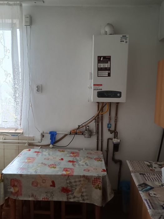 Vând apartament  2 camere