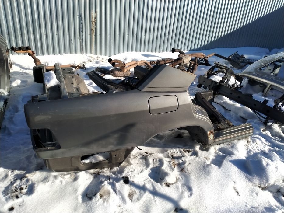 Кузовные запчасти на Мерседес 124