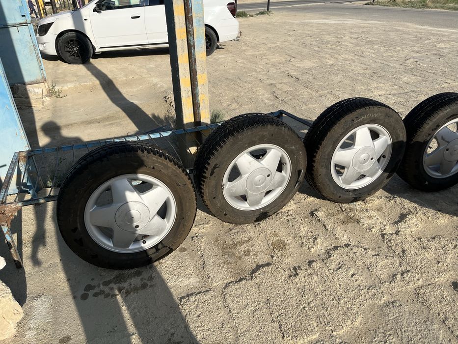 Титанка покришка