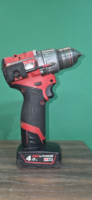 Filetanta milwaukee fpd2 m12 cu acumulator 4 ah