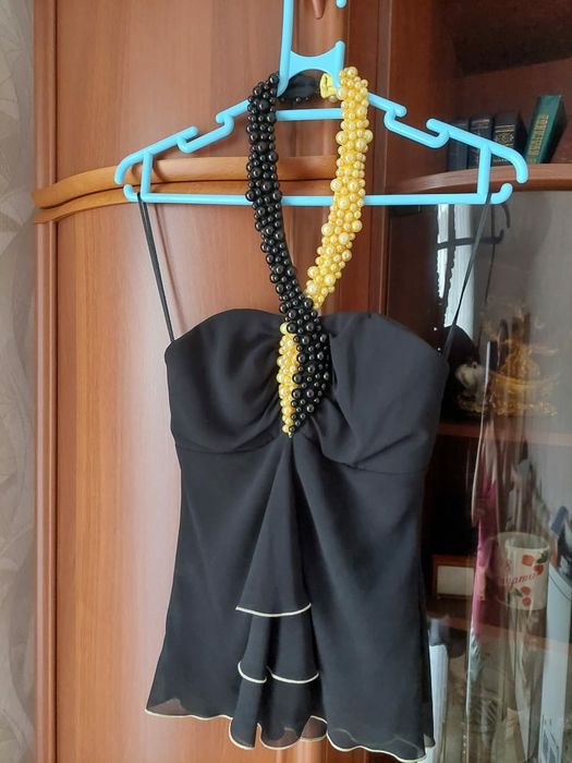 Нарядный   топ !