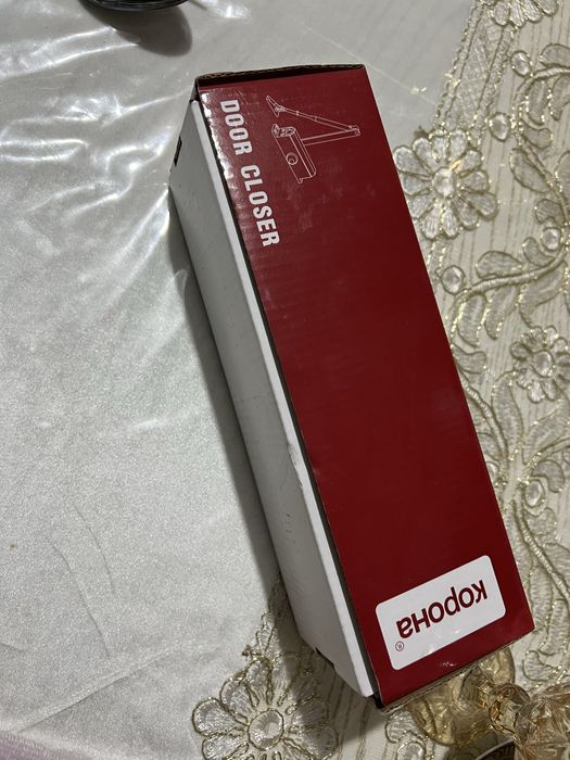 Дверной доводчик Корона 061