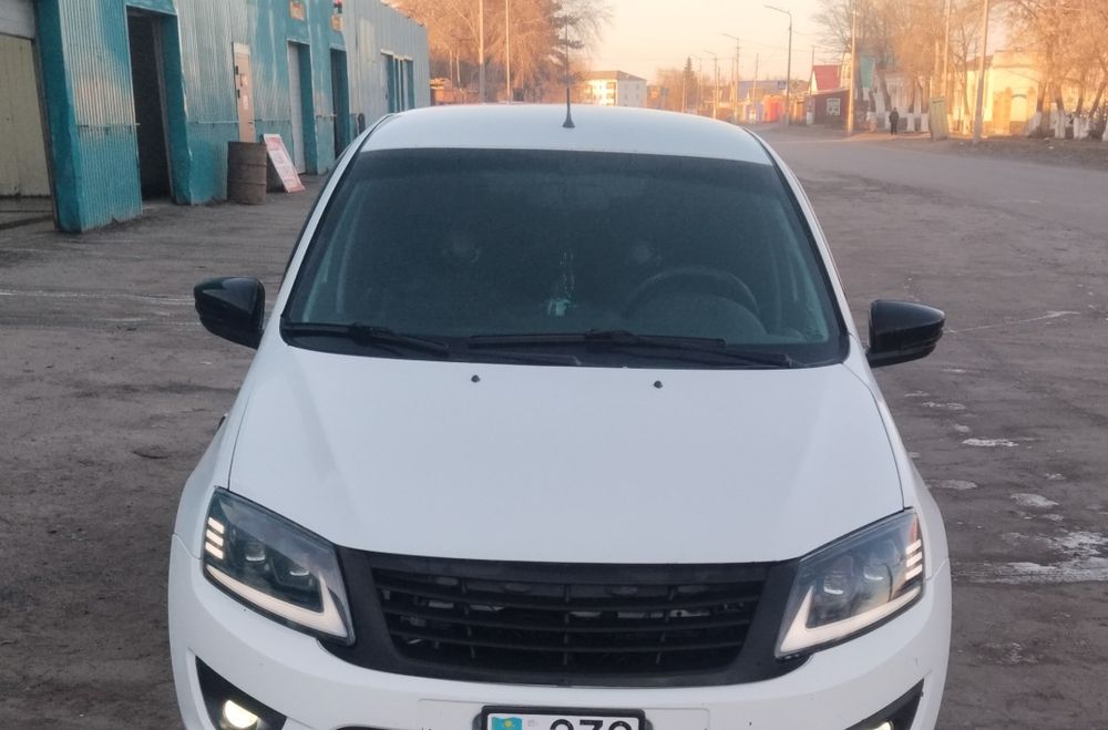 Продам фары на гранту