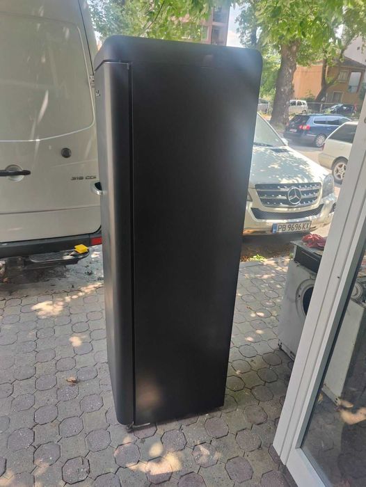 Хладилник Schaub Lorenz (клас А+) с Гаранция !