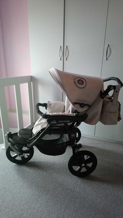 ПОДАРЯВАМ Бебешка количка KAM  3в1