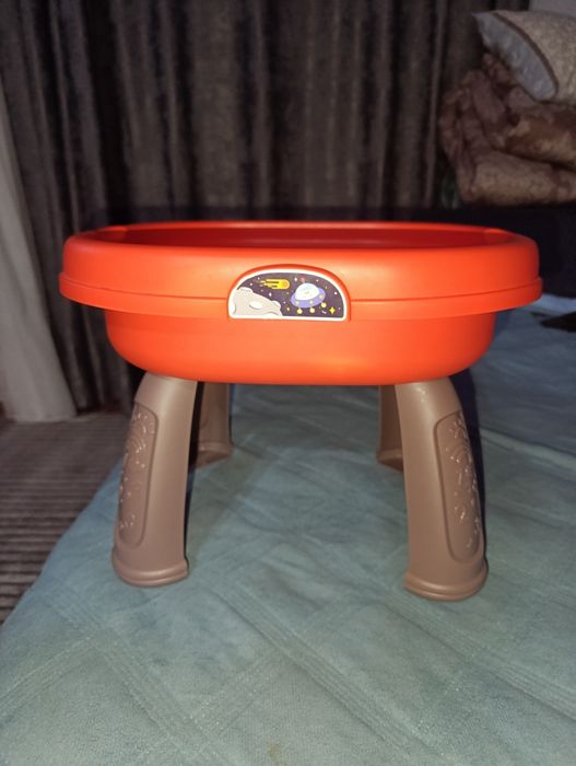 Развивающий столик. Многофункциональный