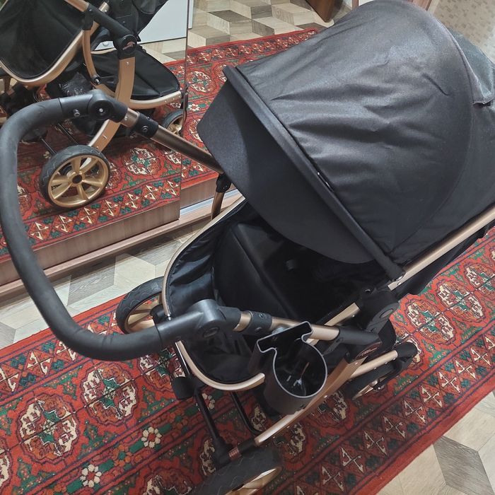Детская коляска в отличном состоянии!