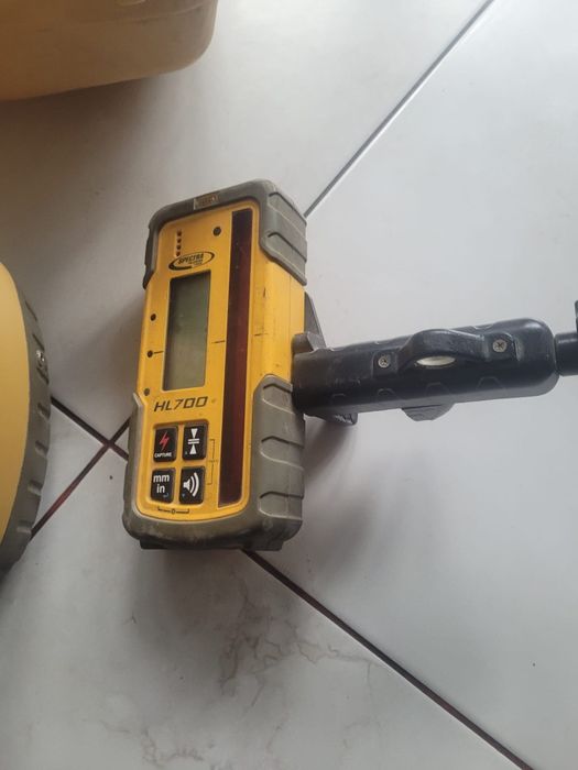 Nivela laser rotativ TOPCOM RL-H3C