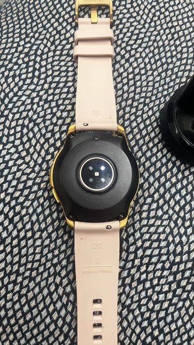 Часы Samsung galaxy watch