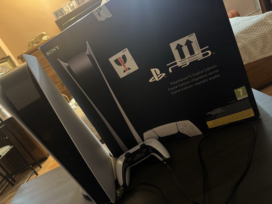 Playstation 5 в добро състояние