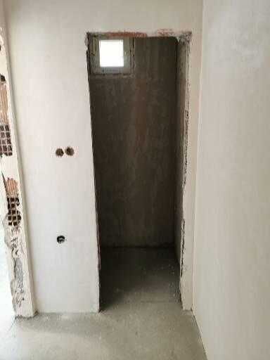 Продава се Двустаен апартамент в Пловдив, Сточна гара - 79 кв.м за 1393 €/кв.м - Снимка #6