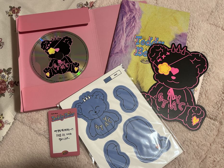 Два к-поп Албума