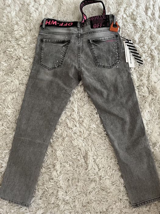 Blugi dama noi cu eticheta