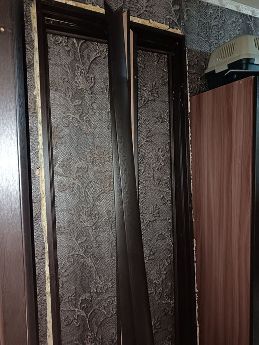 Продам 2 двери б/у