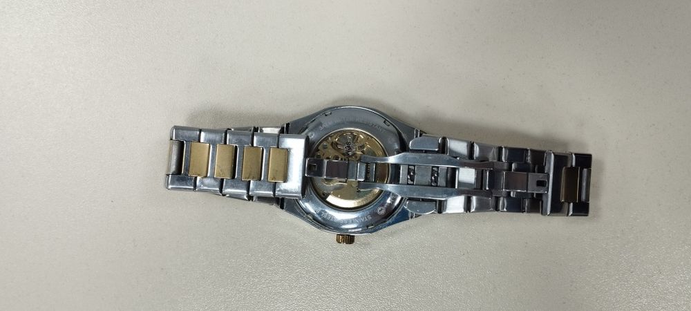 LEEwas automatic watch