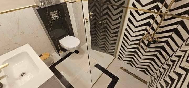 Vând apartament permium