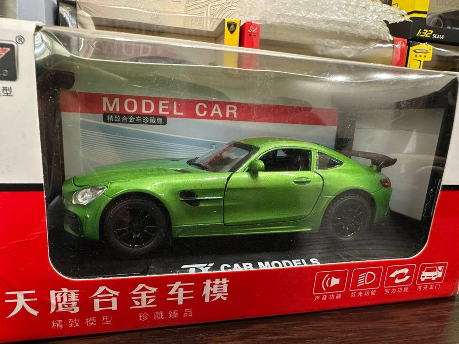 Mercedes-AMG GT R 1.32! Металлическая модель со светом и звуком