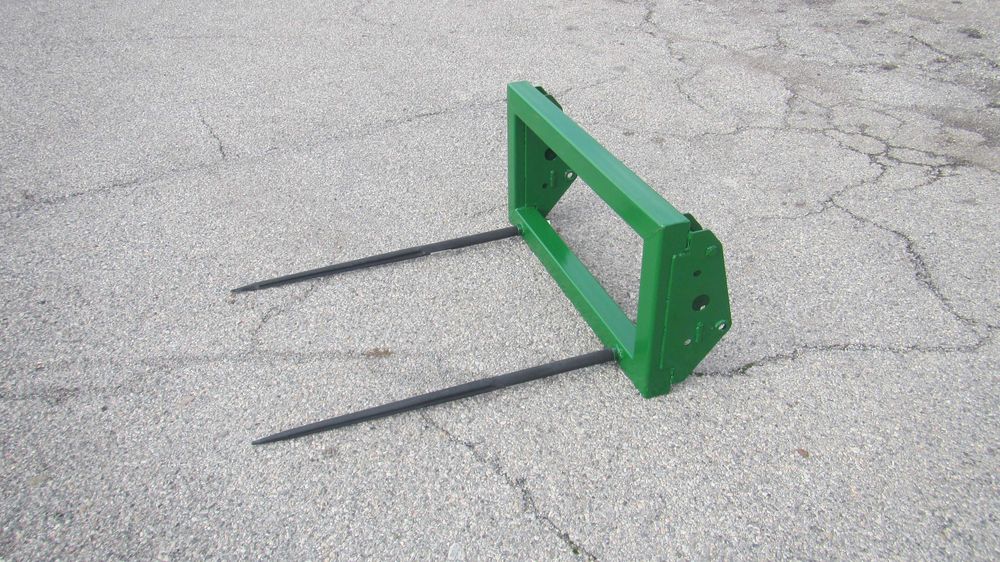 Вилица за бали за челен товарач на японски трактори KUBOTA, YANMAR