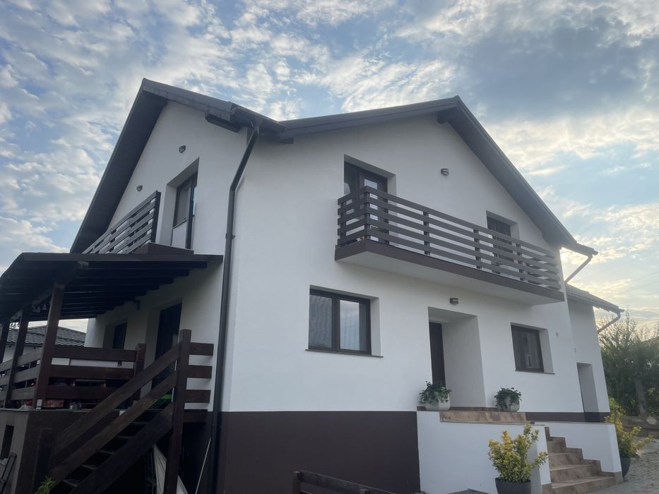 Casa  1000mp teren