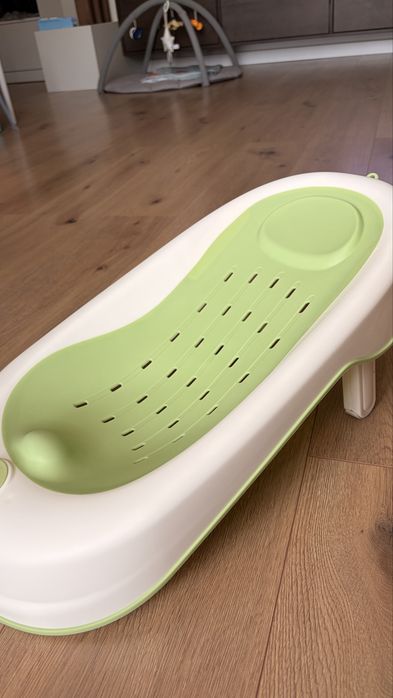 Suport anatomic anti-alunecare pliabil pentru baie