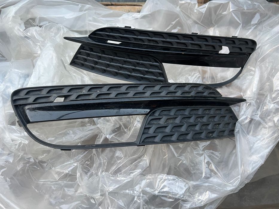 1 Grila Proiector stanga  Audi A5