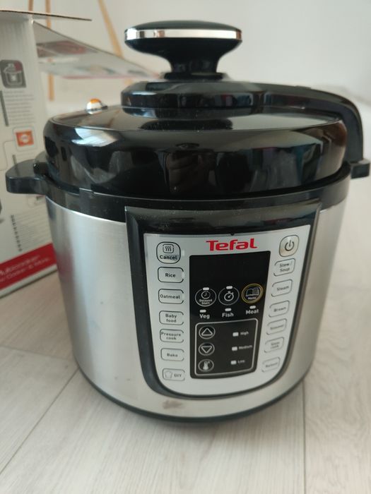 Oala sub presiune electrica TEFAL One Pot CY505E30, 5.8l, 1200W, 25 programe, argintiu-negru de vanzare