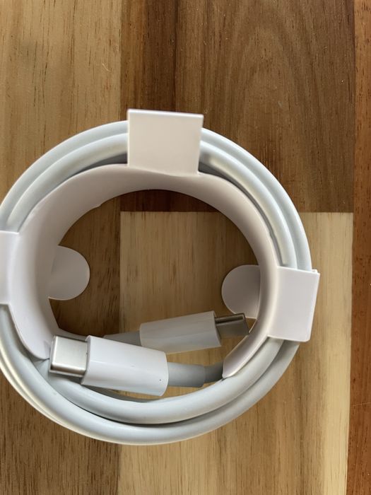 Cablu Iphone/Ipad 15/16 USB C sau Lightning 2 metri