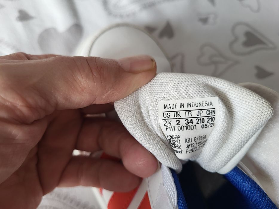 Adidași Adidas nr 34