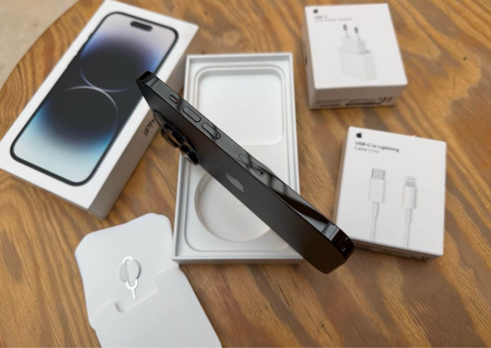 iPhone 14 PRO Space Black 256Neverlocked- Full Box-