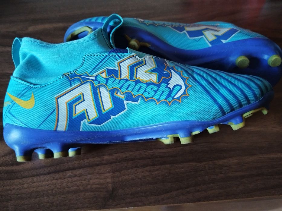 Футболни обувки (бутонки) Nike air zoom 37.5