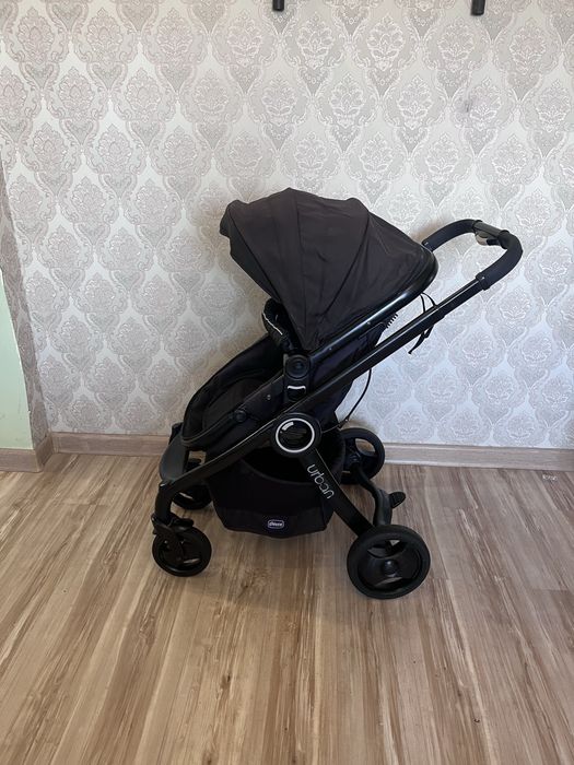 Коляска Chicco Италия
