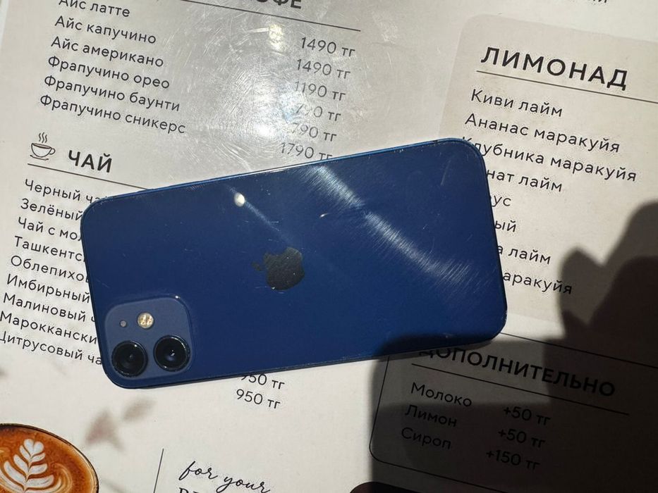 Iphone 12 mini синиго цвета