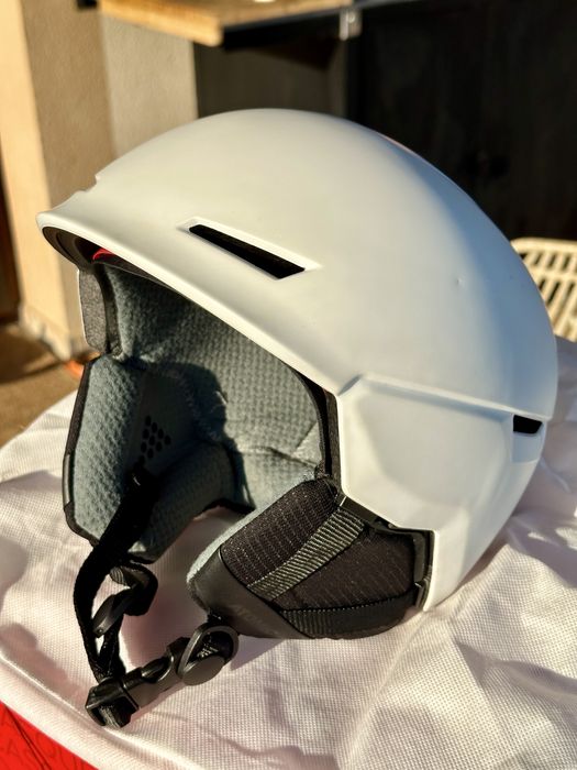Casca schi ski Atomic Revent+ S alb